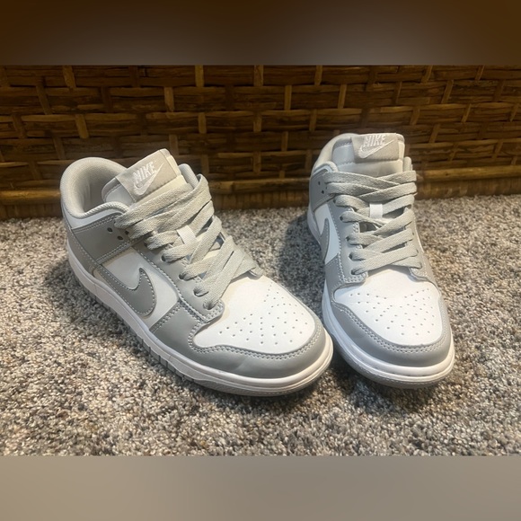 Jordan dunk low - Picture 3 of 7